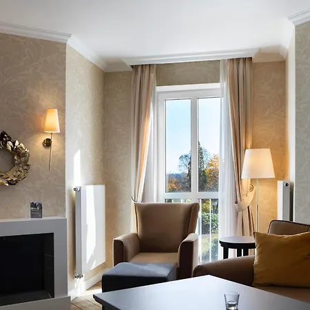 Kurhaus Πανσιόν