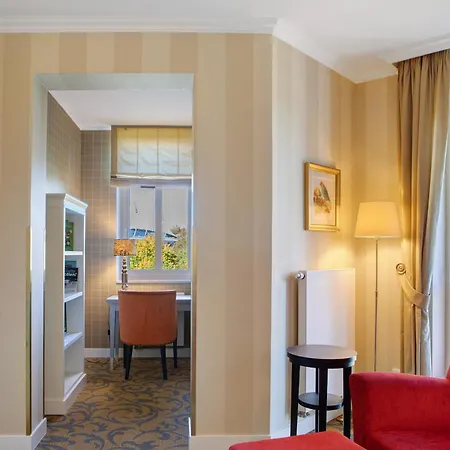 Pensionat Kurhaus Masserberg