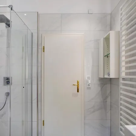 Kurhaus Konukevi 3*