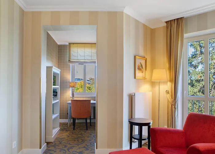 Konukevi Kurhaus Masserberg