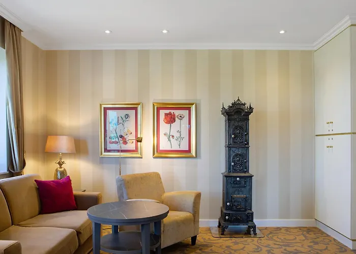 Konukevi Kurhaus Masserberg